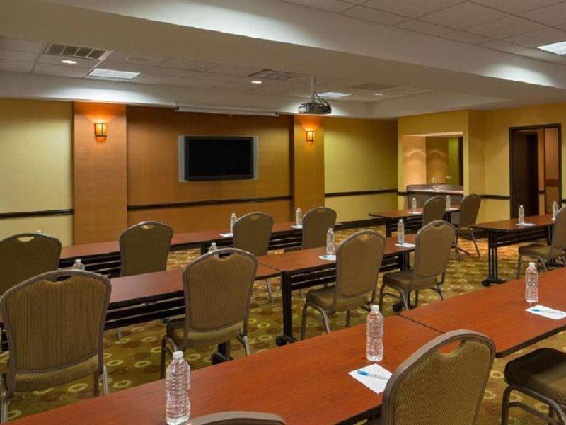 Hyatt Place Indianapolis Airport Dış mekan fotoğraf